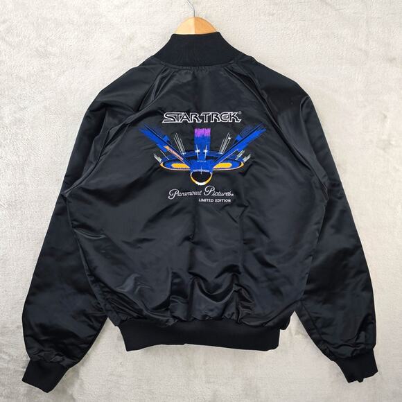 Vintage Star Trek Jacket Medium Satin VI The Undiscovered Country Paramount 90s - Picture 1 of 14